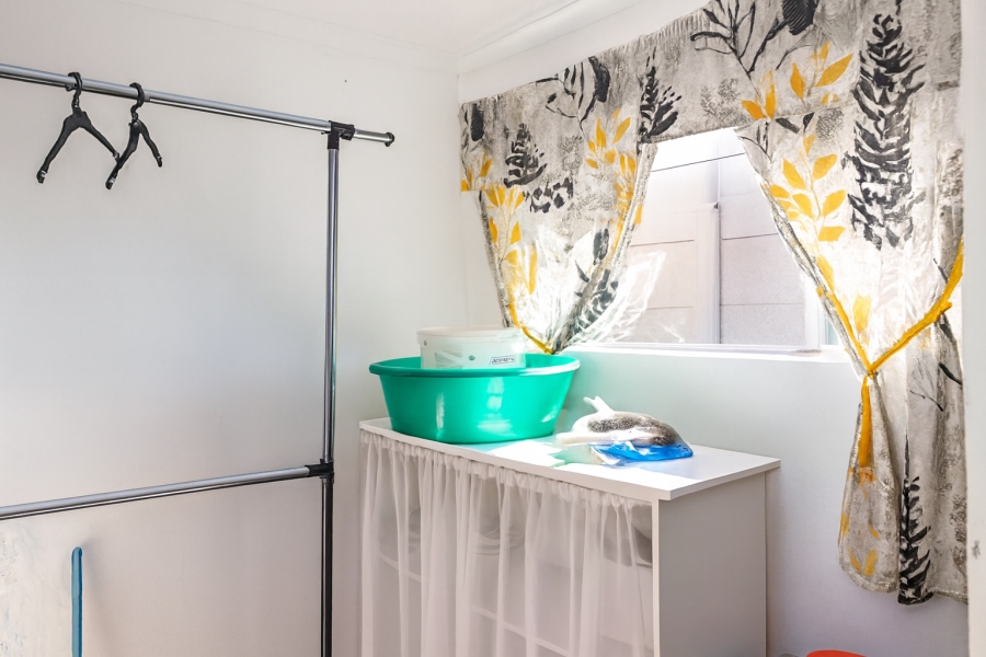 To Let 1 Bedroom Property for Rent in Manor Heights Eastern Cape